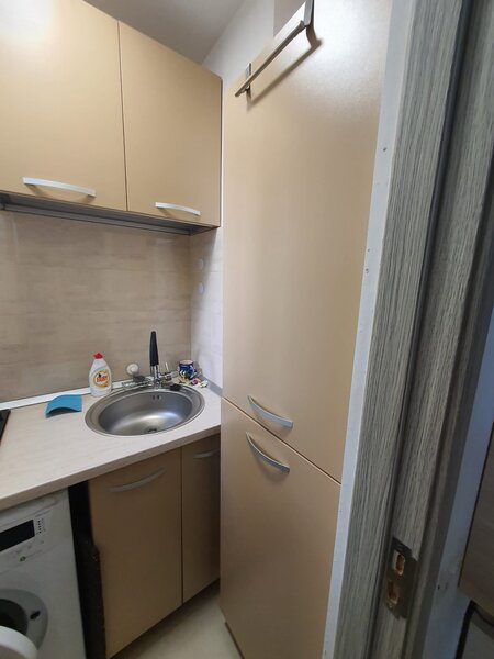 Piata Alba Iulia, adiacent, Strada Moise Nicoara, parter.